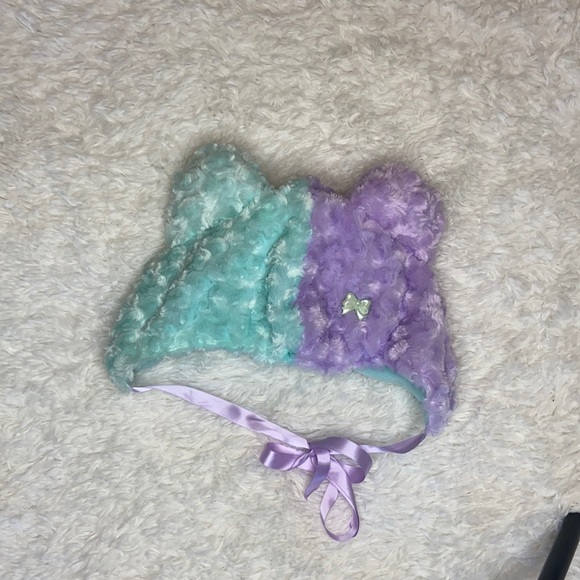 Purple and Blue Bear Tie Hat - Picture 3 of 4